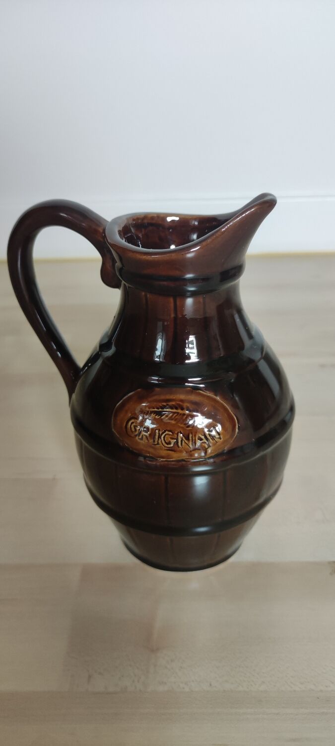 Small pitcher jug Grignan brown imitation barrel