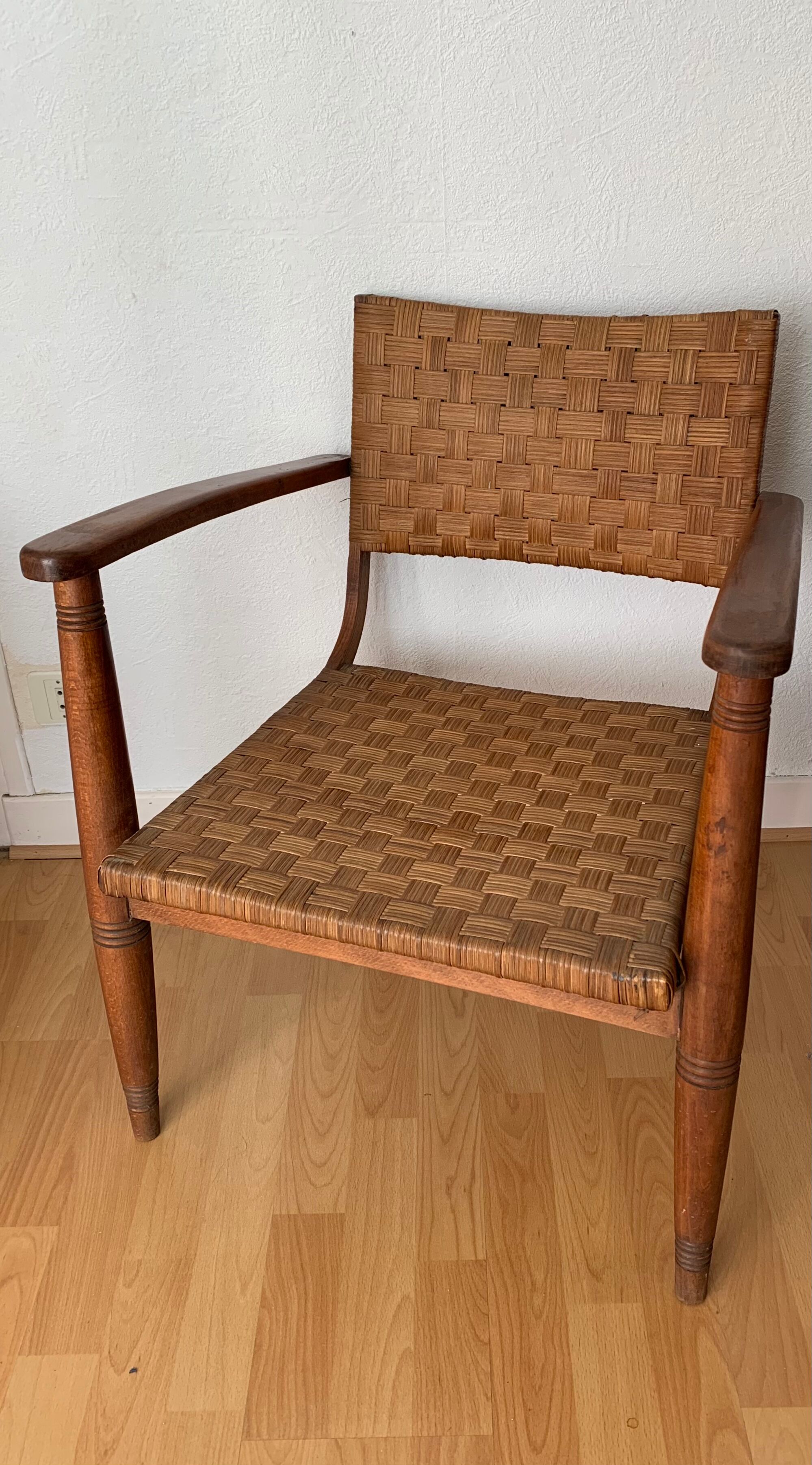 Cane chair