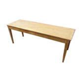 Table à pieds gainés
