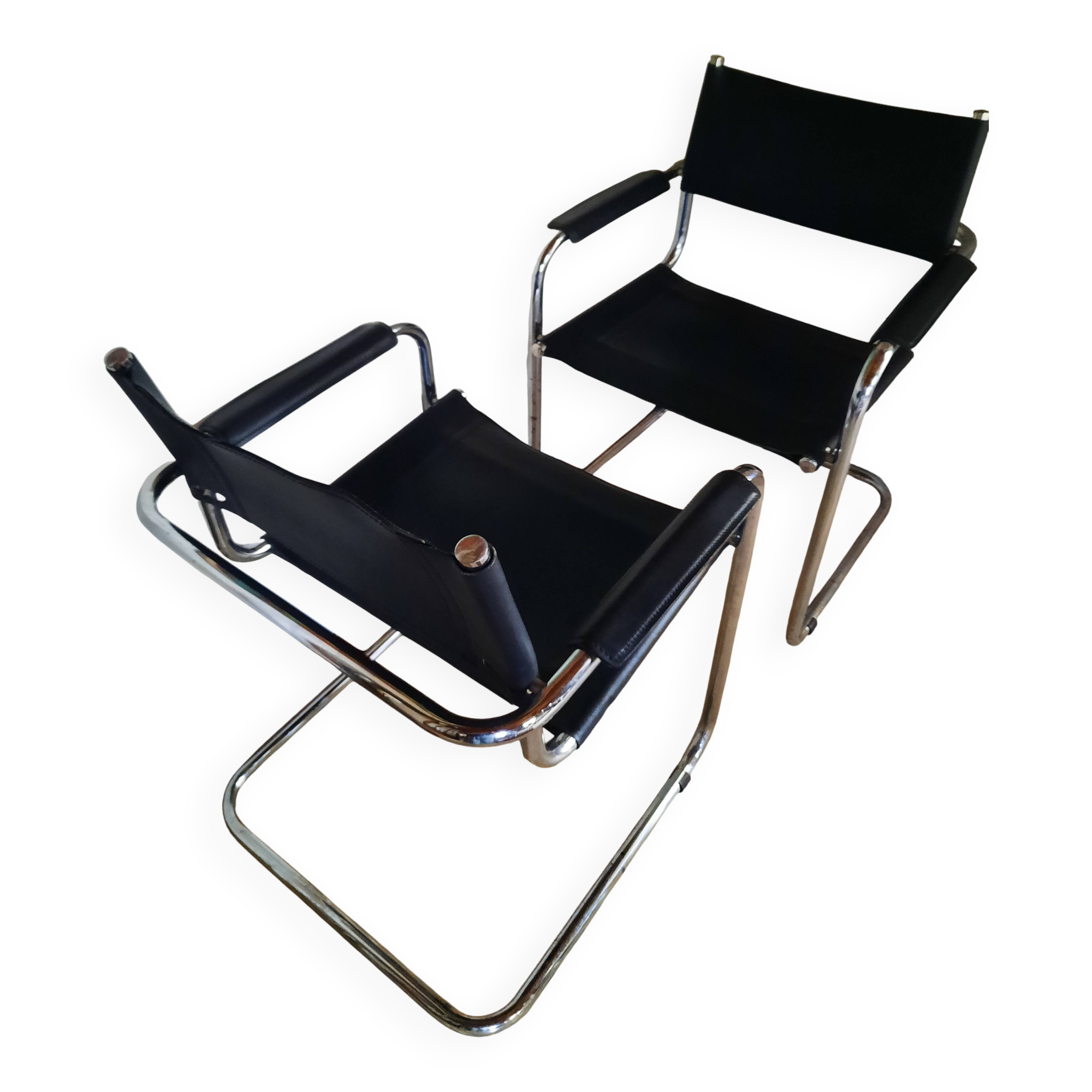 Paire de fauteuils cuir et chrome numérotés années 70
