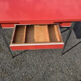 Rotub Formica Table
