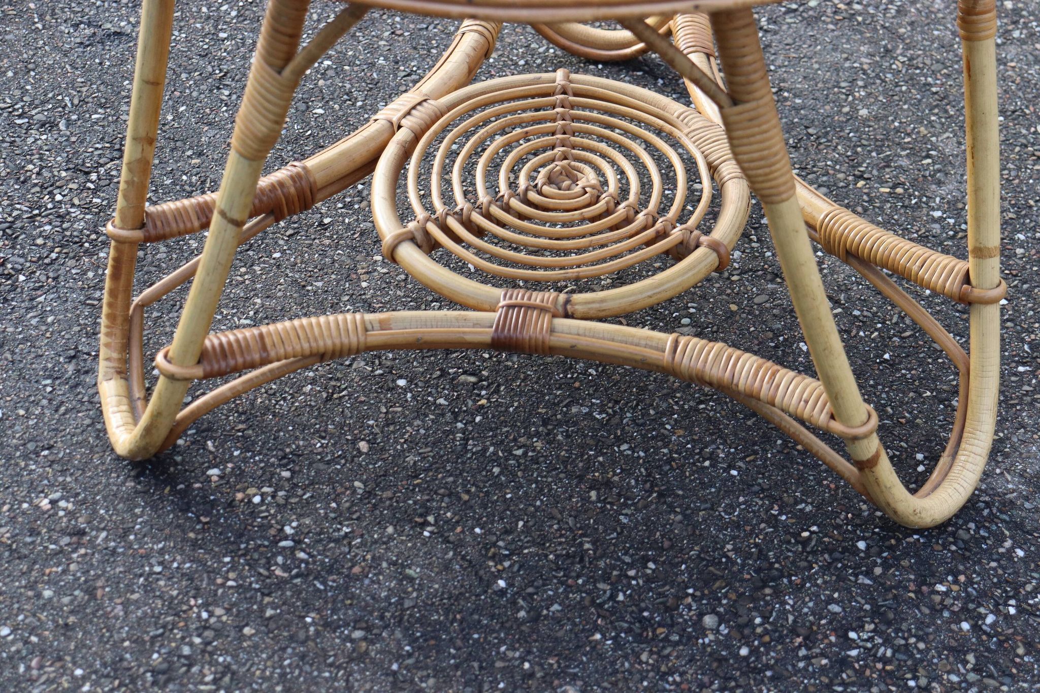 Table basse ronde en rotin style Audoux Minet
