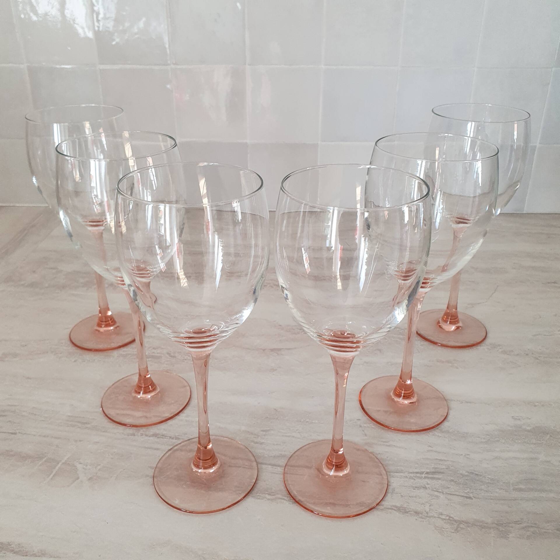 6 Verres à Eau ou Vin / verre à pied Rose par Luminarc