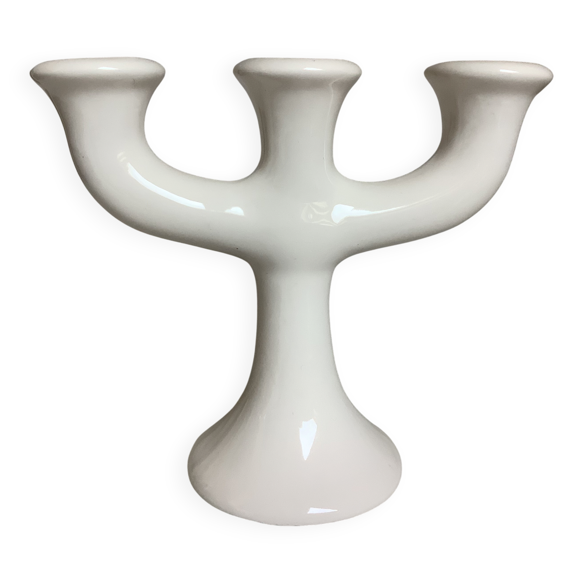 Three-light tulip candlestick holder