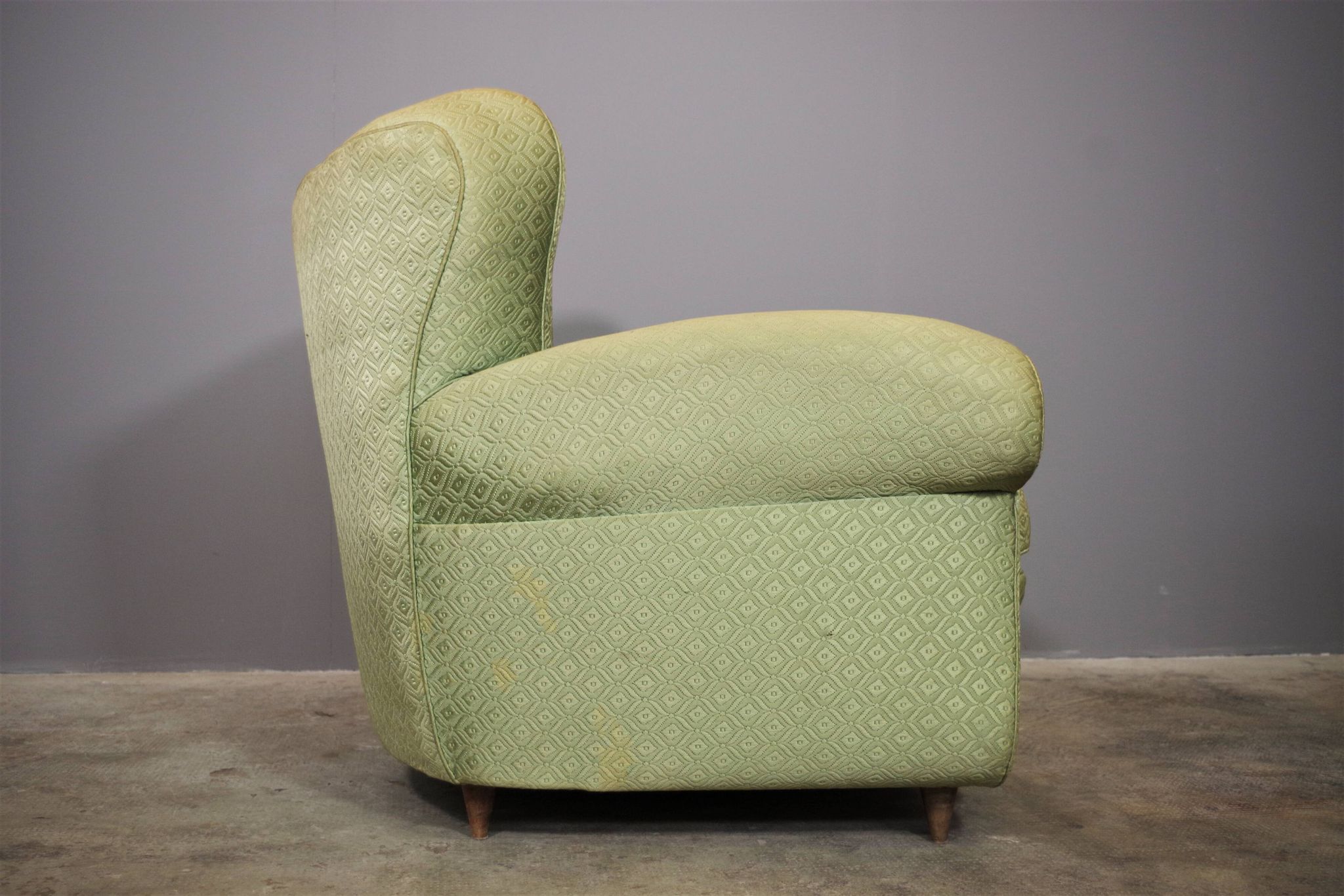 Fan-shaped armchairs set of 2