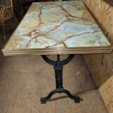 Table de bistrot