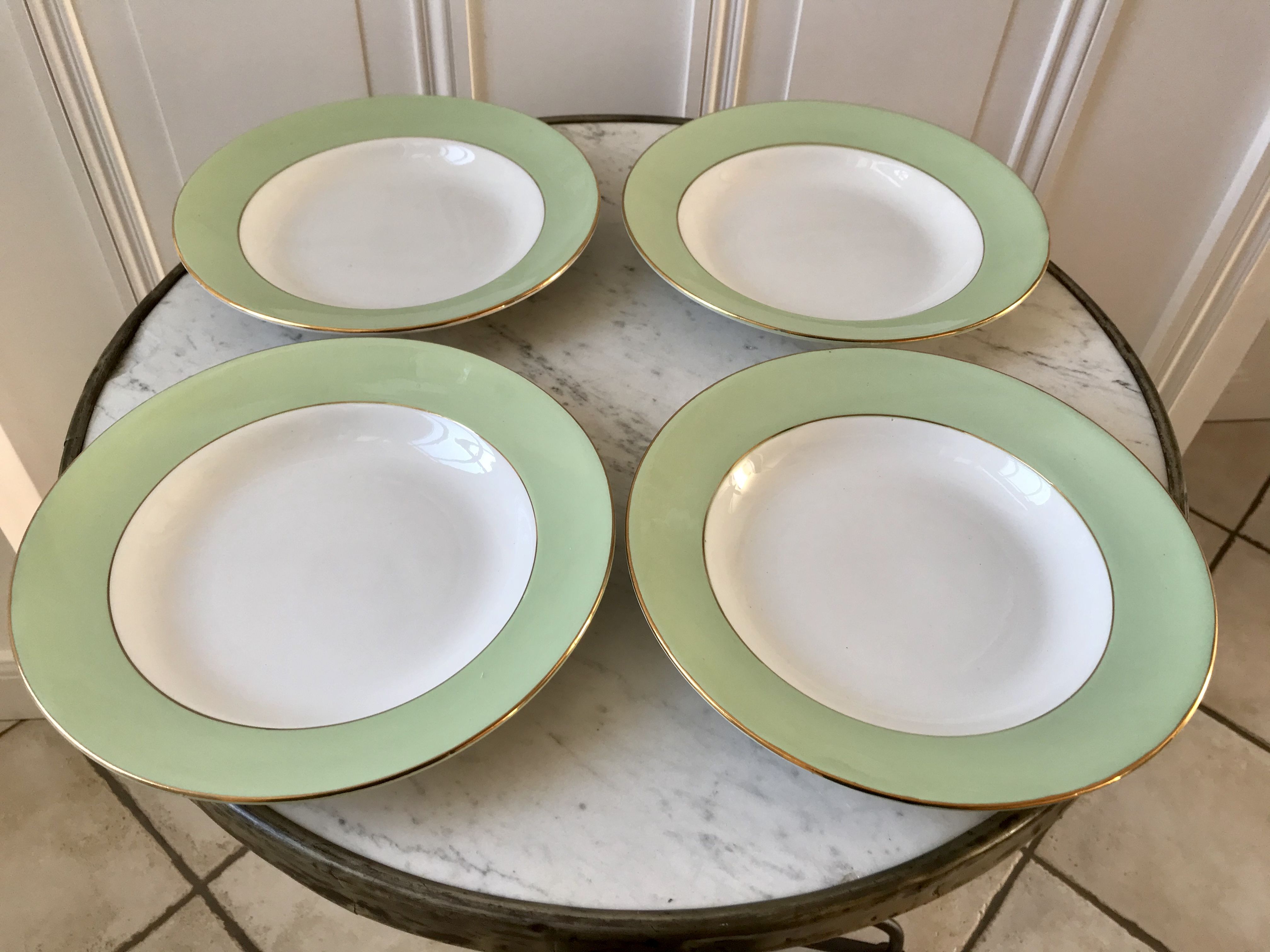 4 hollow plates Saint-Amand 60s pastel almond green