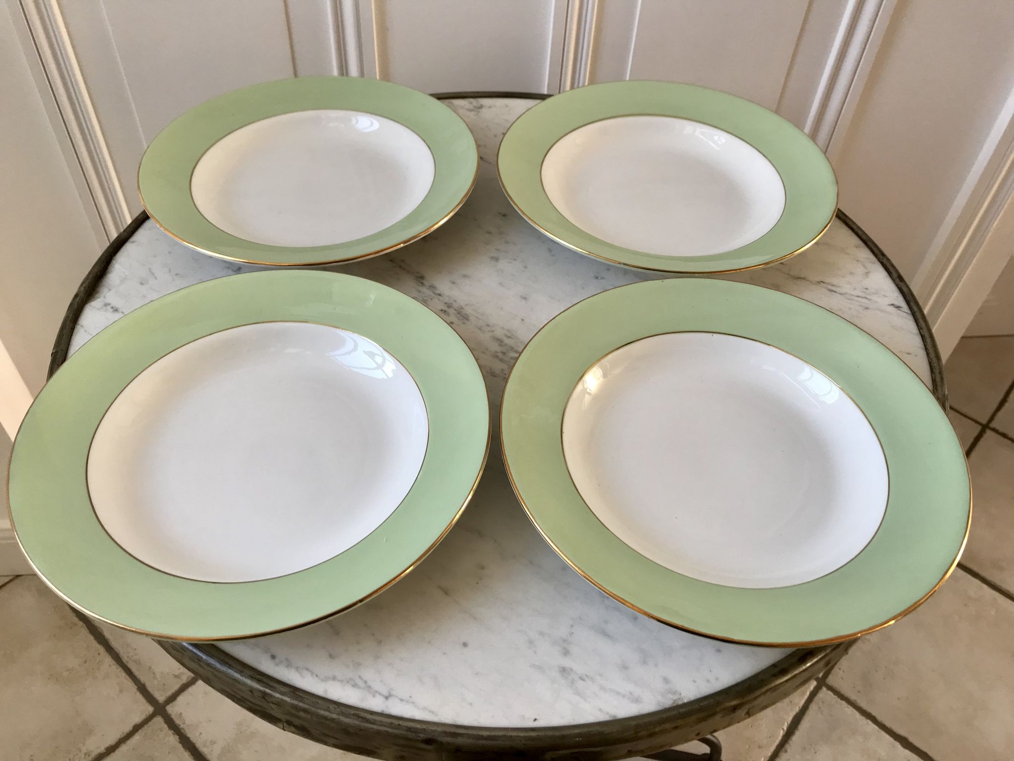 4 hollow plates Saint-Amand 60s pastel almond green