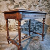 Vintage French writing table in walnut, 1930s.