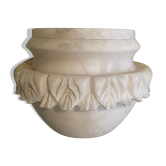 Alabaster vase