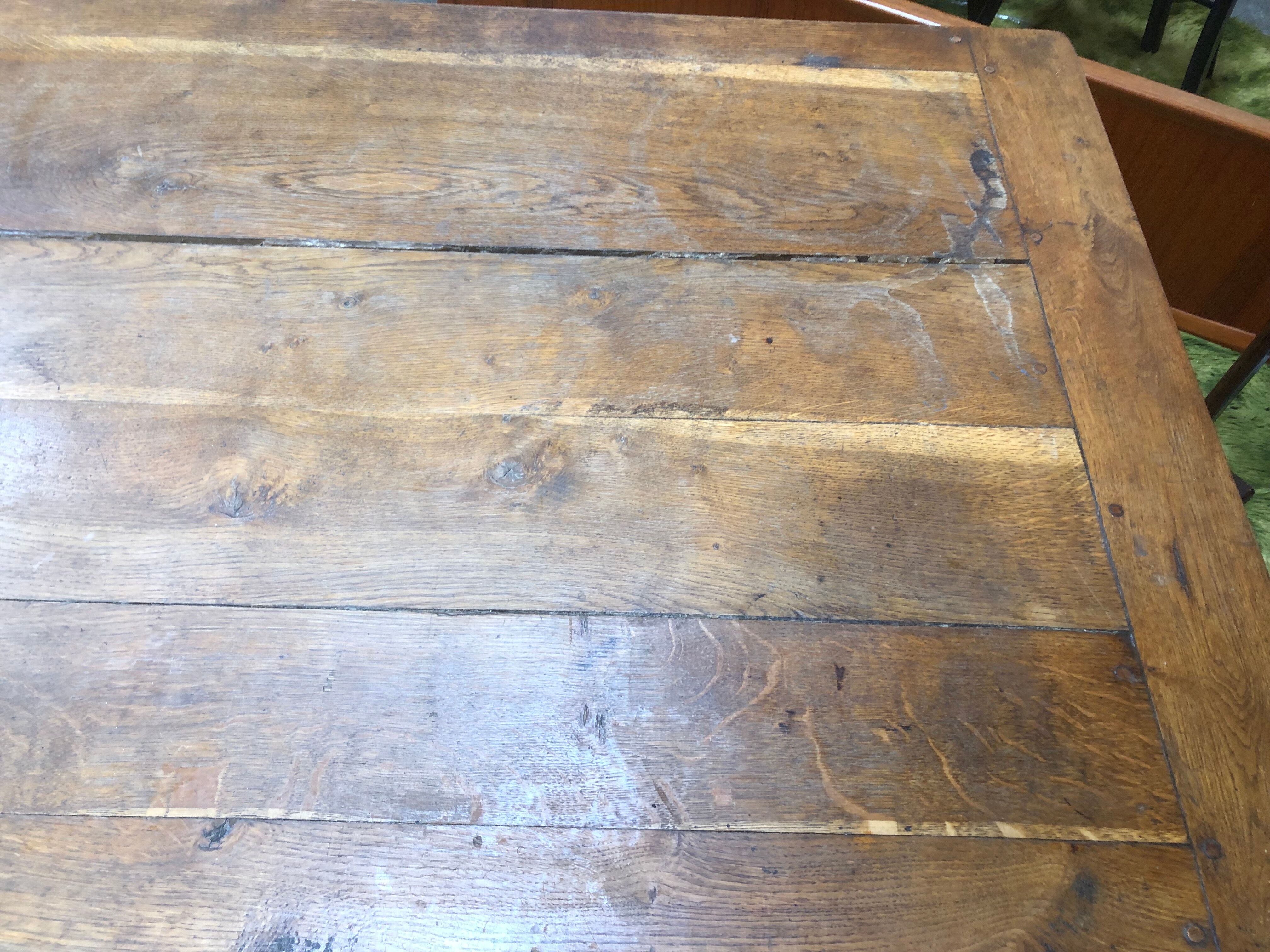 Old farmhouse table in solid oak