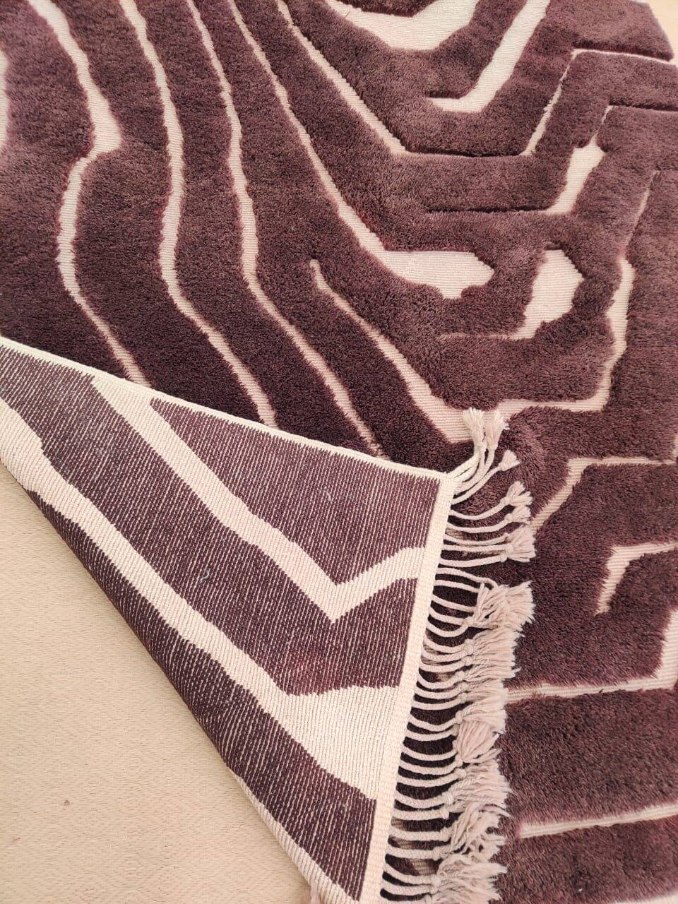 Mrirt rug 300x200 cm – Thick premium wool, abstract chocolate pattern