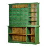 Grande armoire en pin, vers 1930
