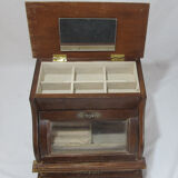 Vintage musical jewelry box