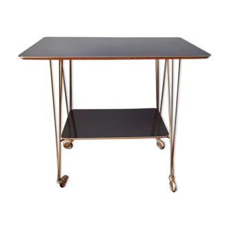 Dessert in formica and golden brass