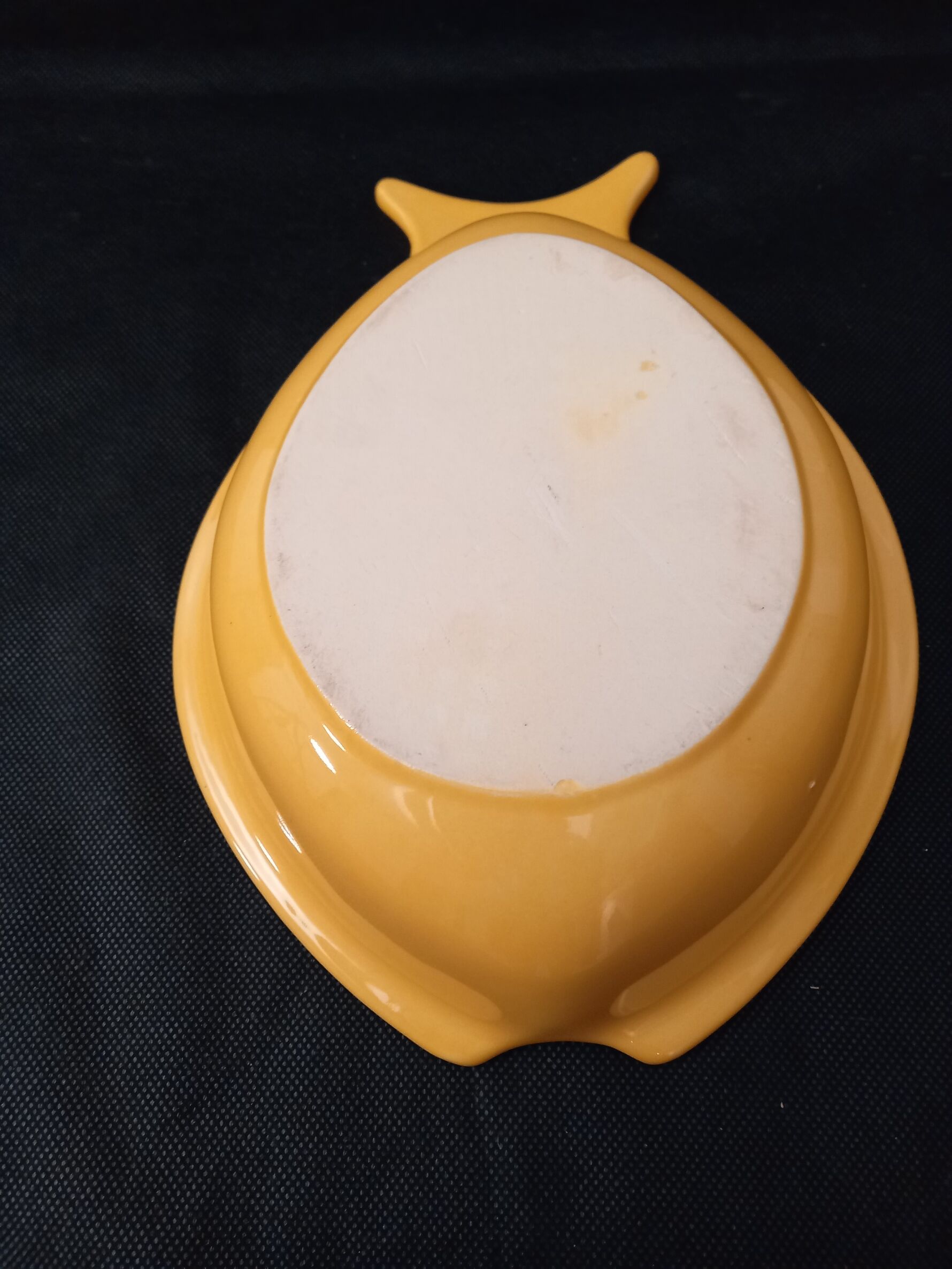 Vintage cooking dish or mold in the shape of fish Appolia France