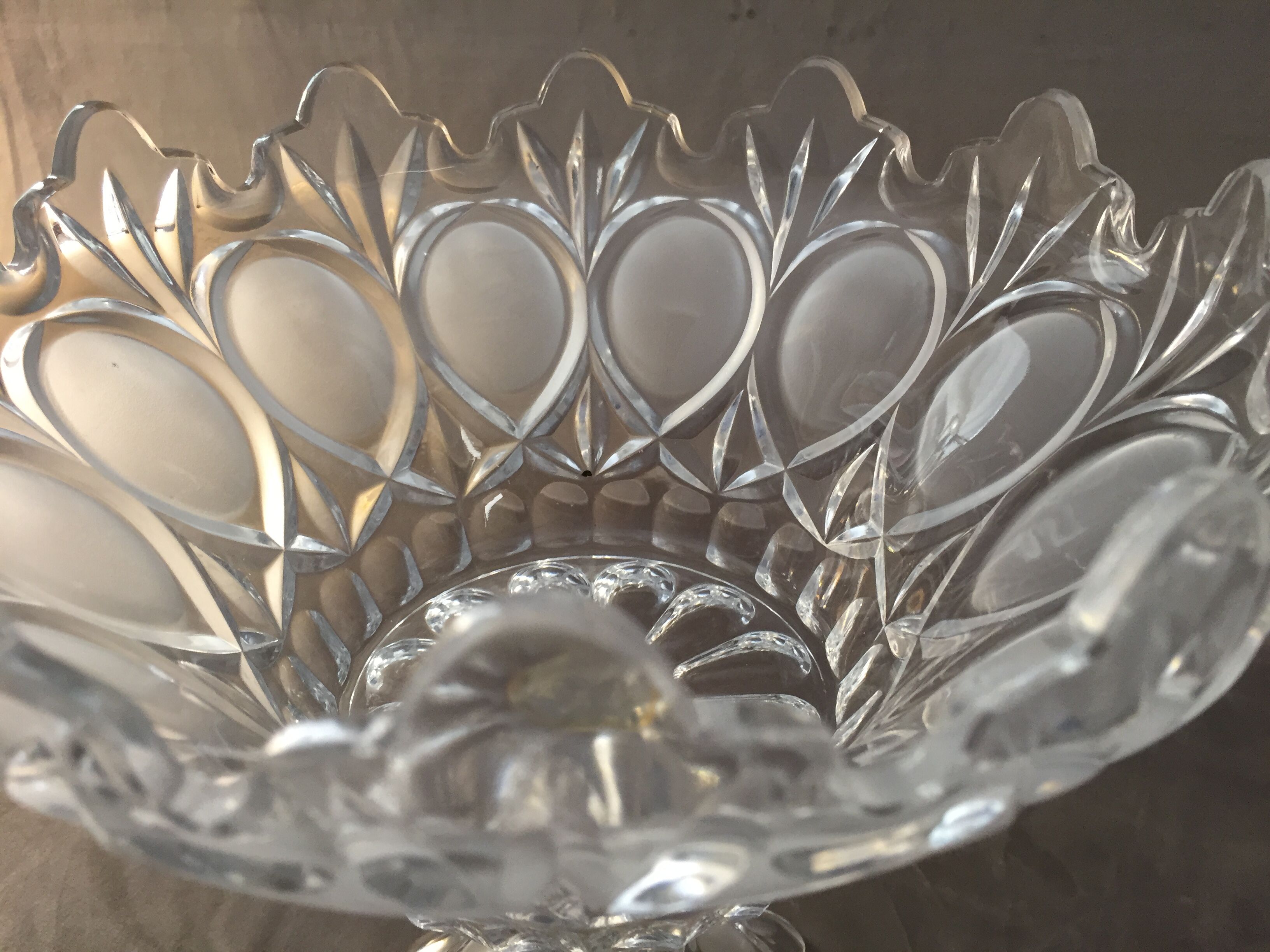 Cup on foot a fruit compotier glass crystal art deco