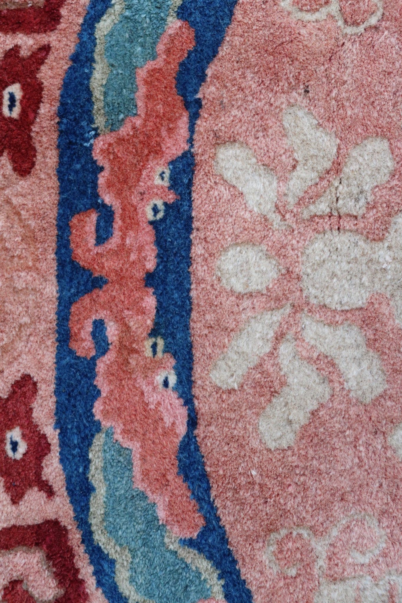 Chinese rug Pekin 1900 204 X 126 cm