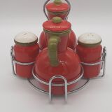 Salt shaker assembly