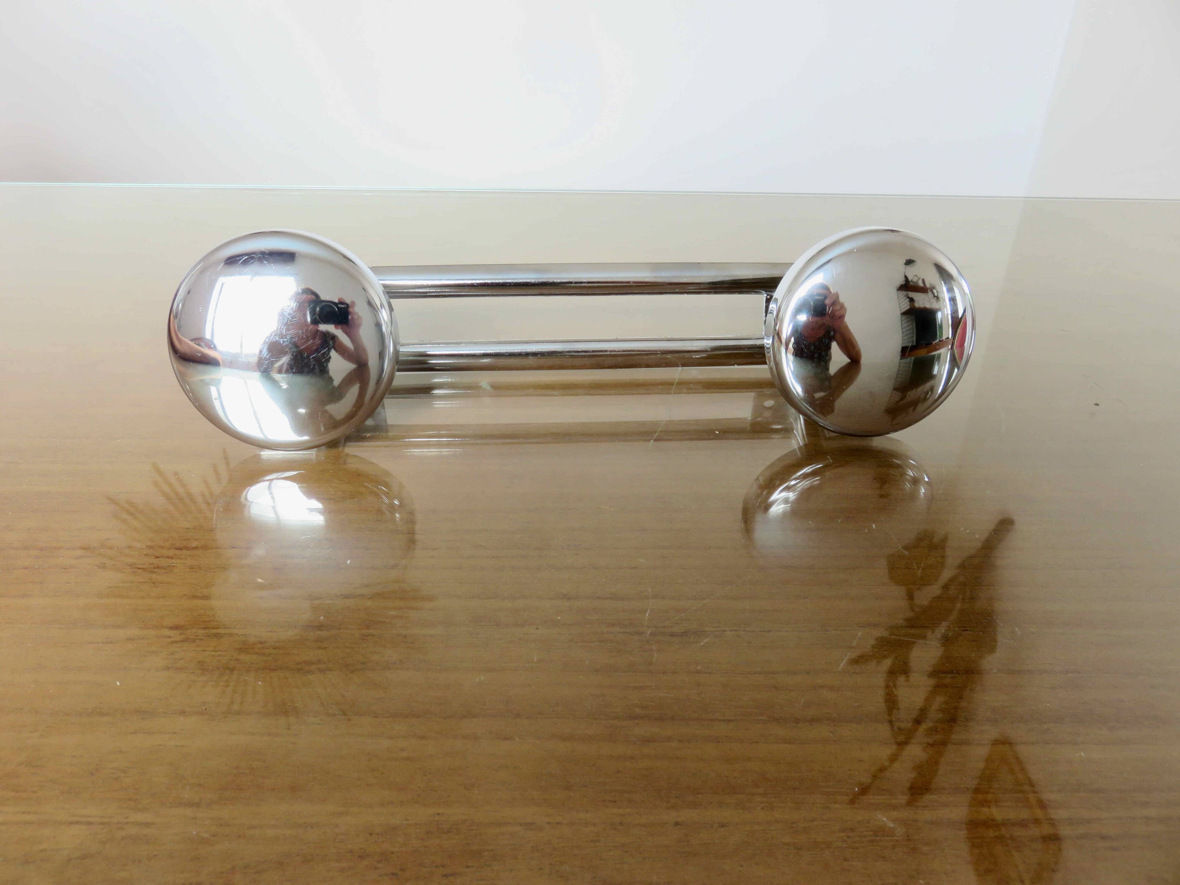 Wall coat rack in chrome metal from the 70s