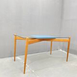 Table basse en verre avec cadre en bois, années 1960, Tchécoslovaquie