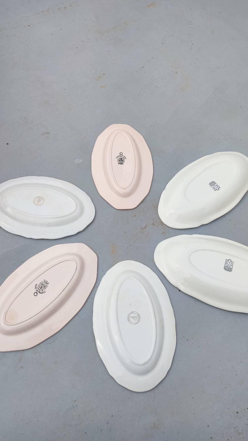 Set of 6 antique earthenware dishes by Gien and St Amand