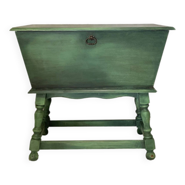 Kneader box
