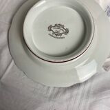 Sarreguemines plate on pedestal