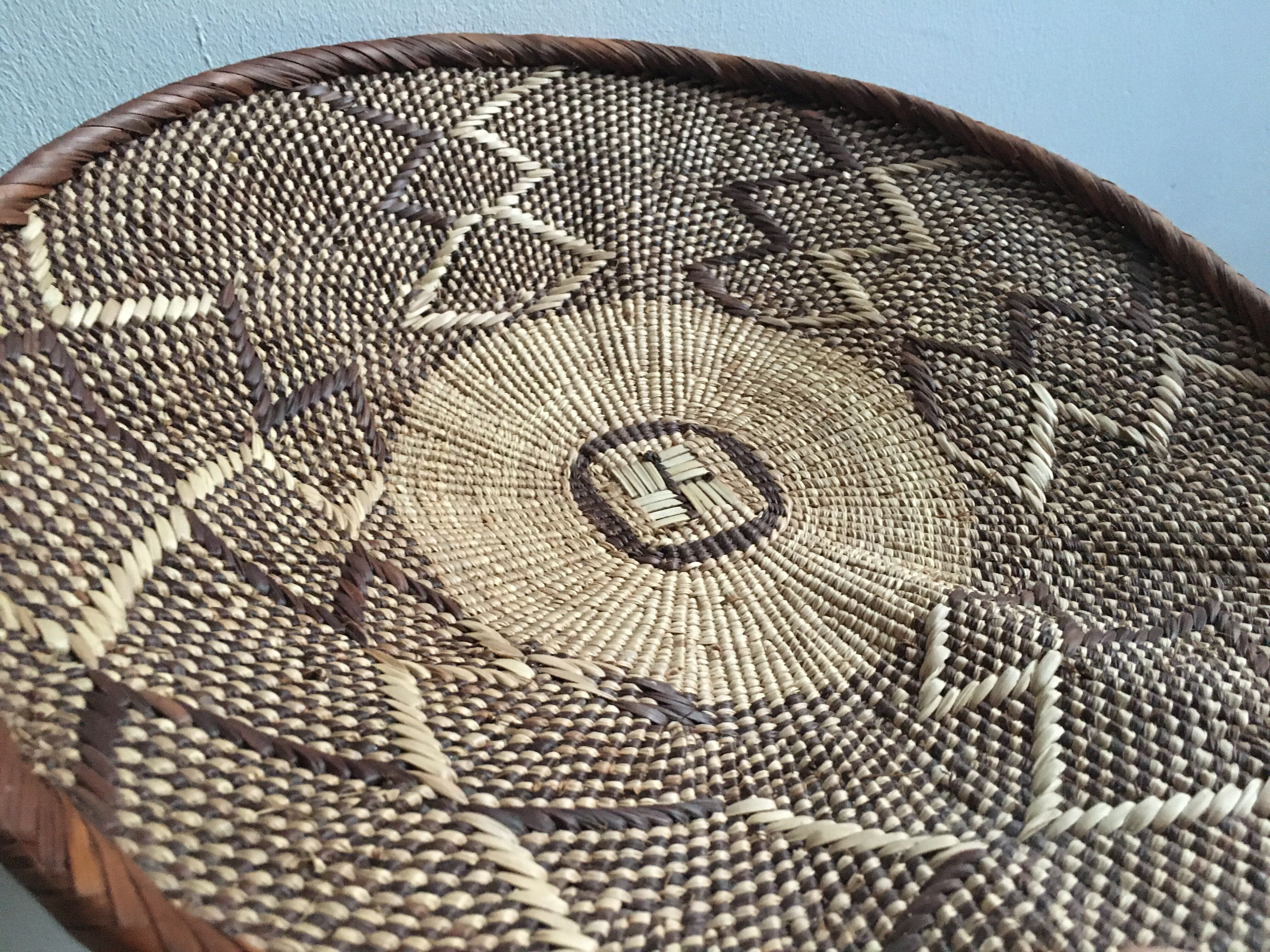 Batonga African wall basket 35cm