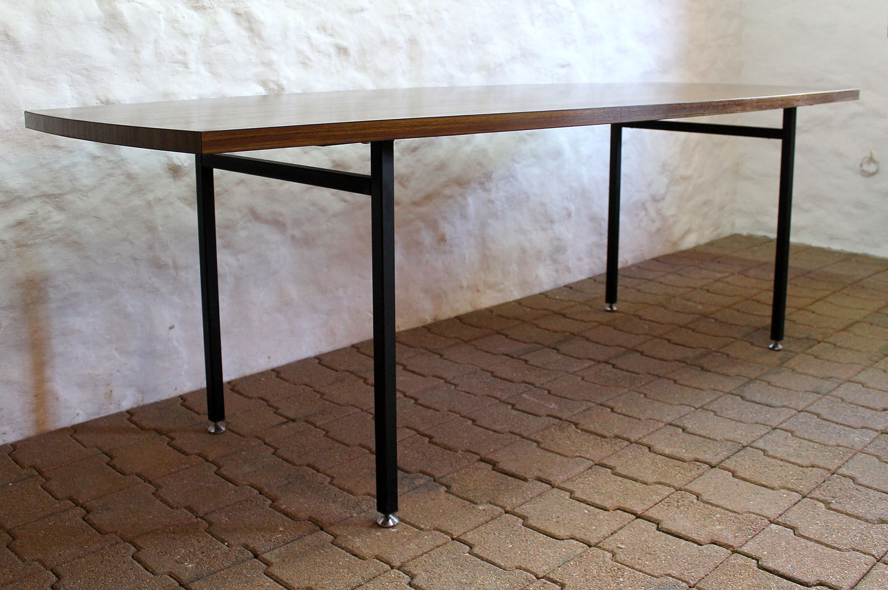 Grande table ovale vintage années 60