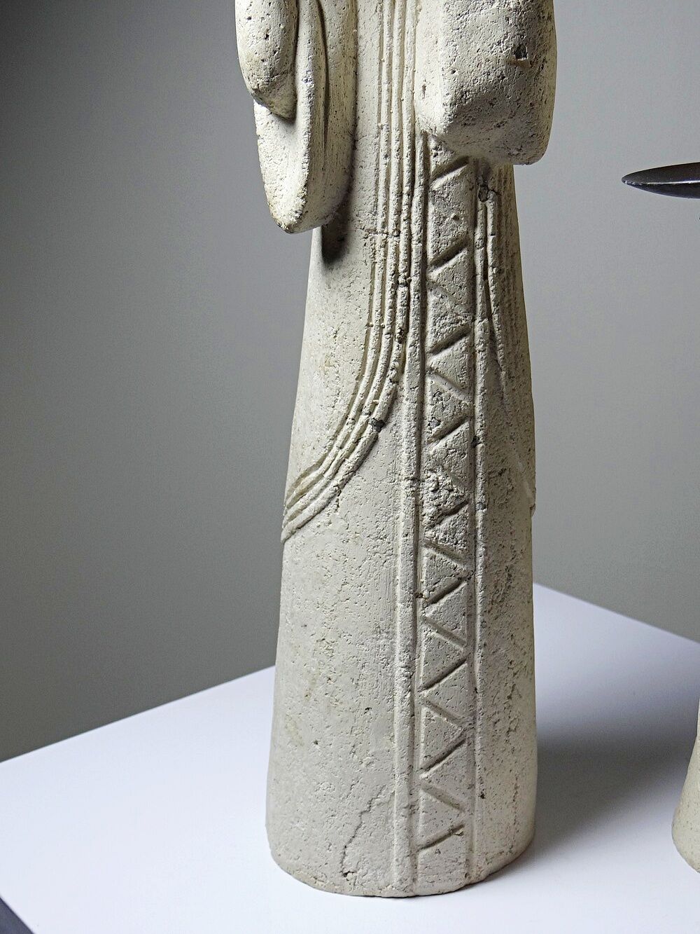 Pair of candlesticks "Akwe Priestesses" contemporary African Holländer style