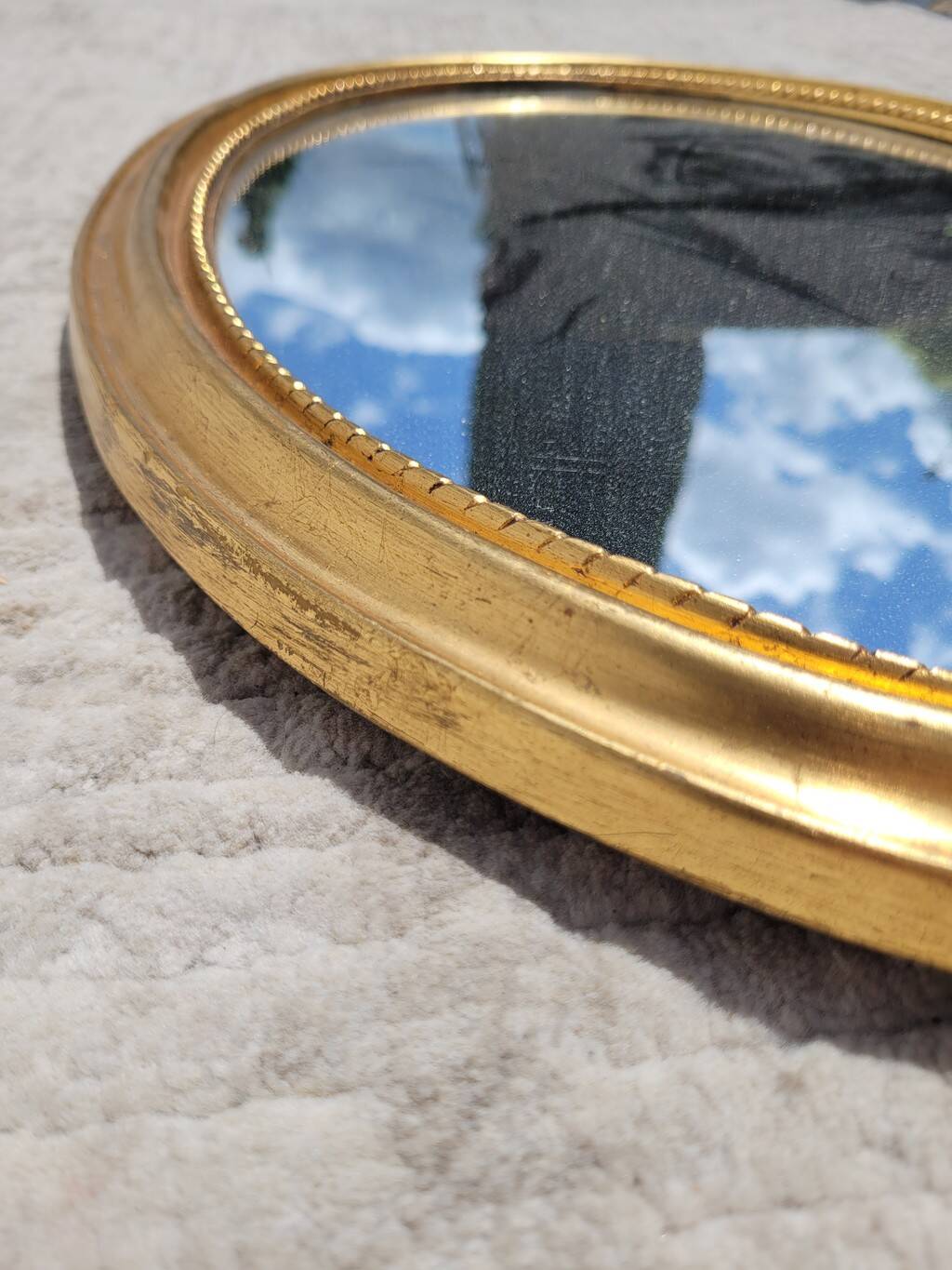 Ancien miroir ovale doré et frise 40x53cm