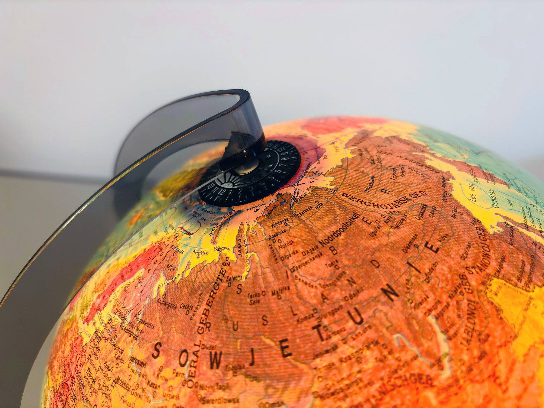 Vintage Illuminated Globe • Scan Globe AS • Plexiglas • 1983