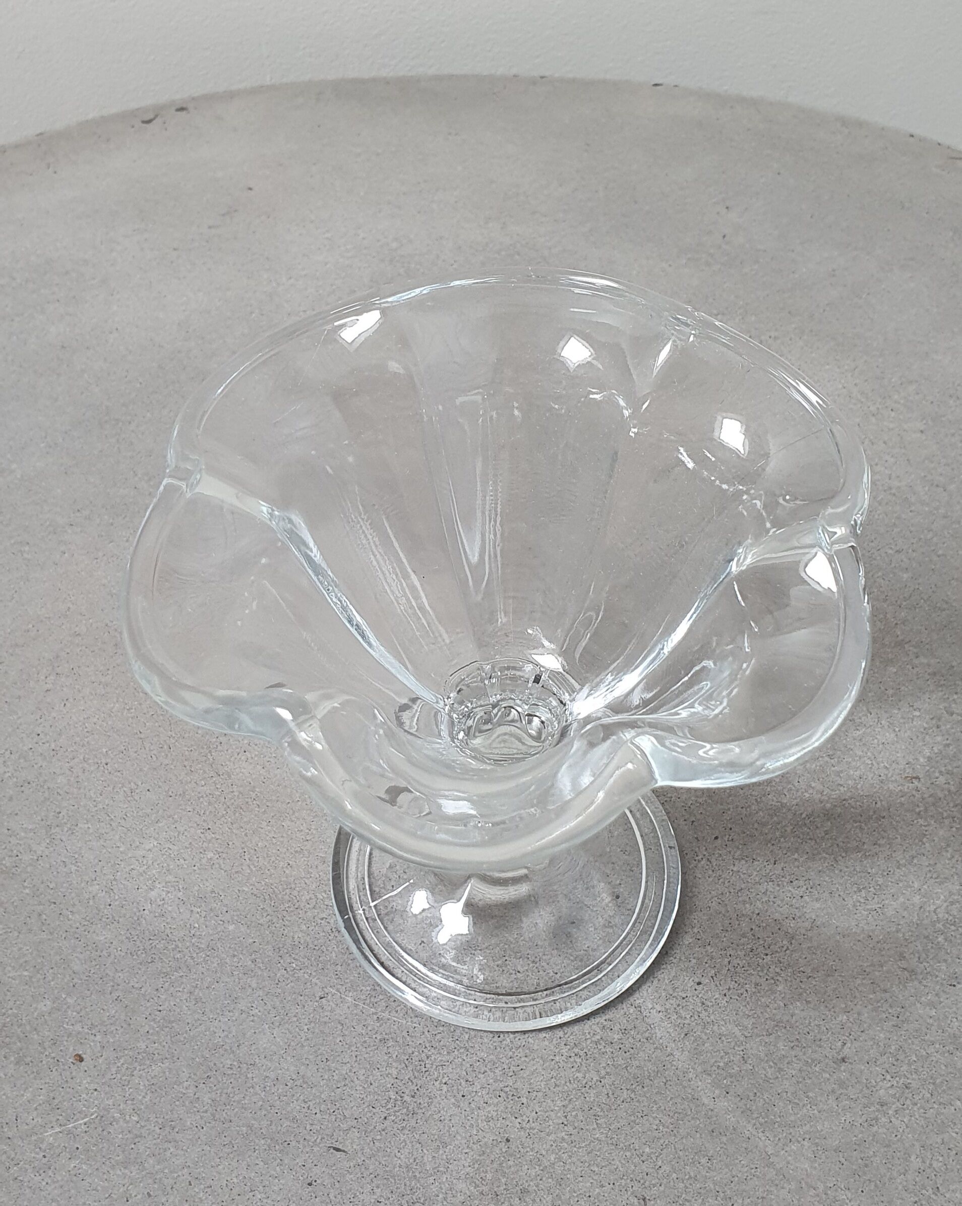 Set of 6 ice cream cups