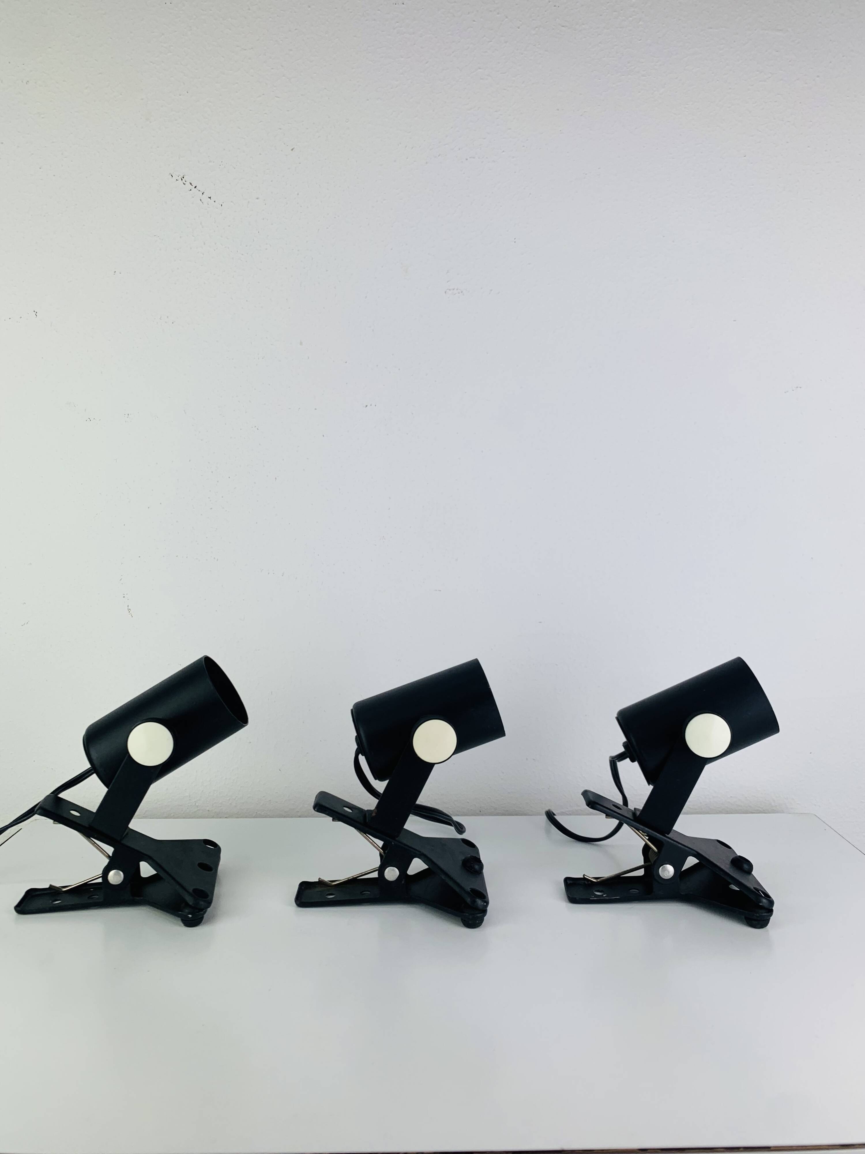 3 clip-on spotlights, black metal, 1960s, vintage