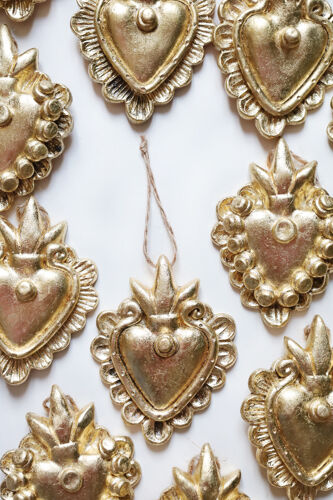 Coeur décoratif en céramique doré "ruban"