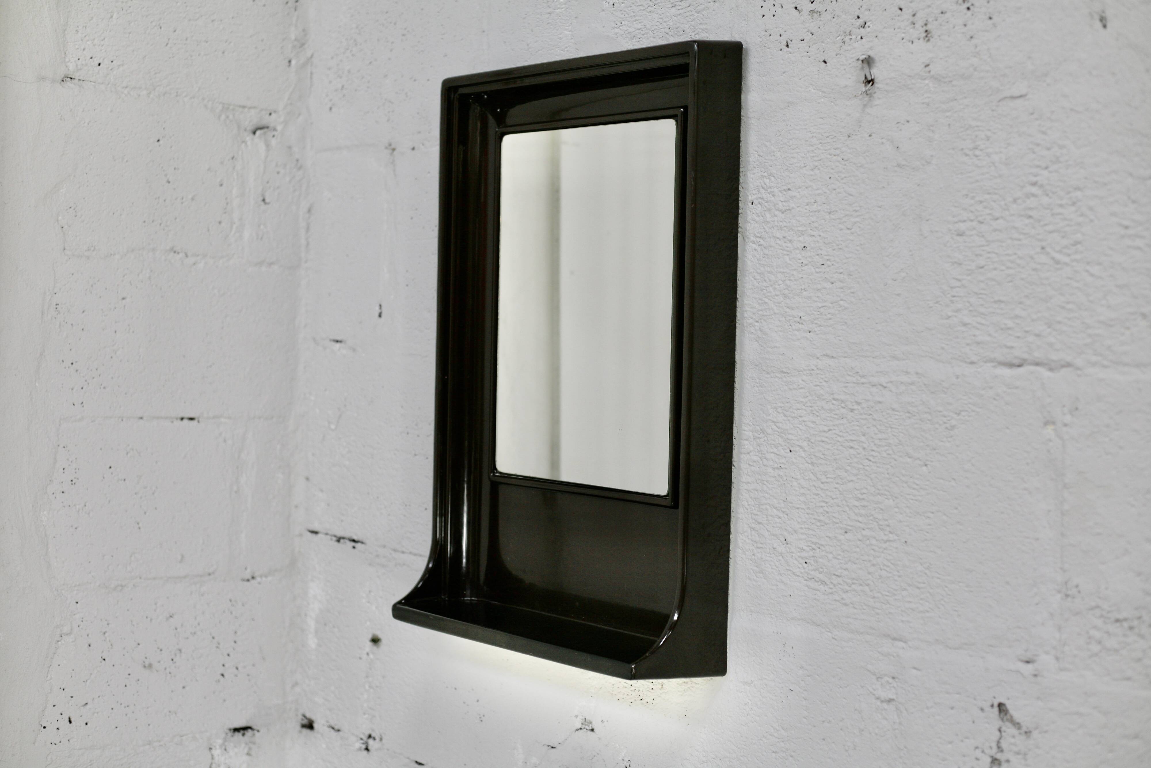 Jean Garçon. Miroir Formag. Plastique. Circa 1970