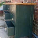 Buffet green wood