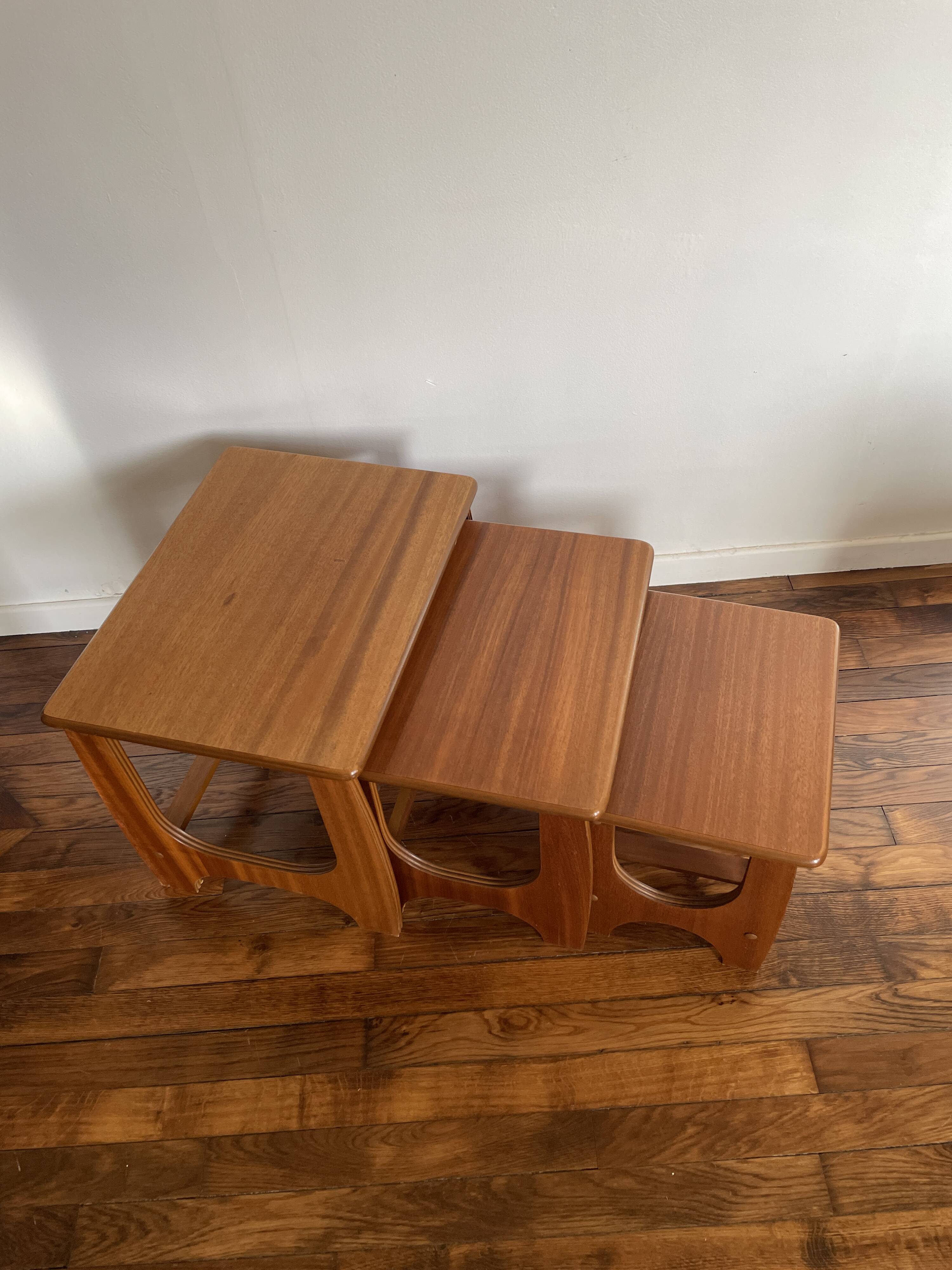Set of 3 Nesting Tables