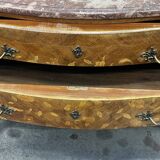 Curved and inlaid chest of drawers, Louis XV style, late 19th-early 20th century