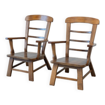 Set of two oak lounge chairs