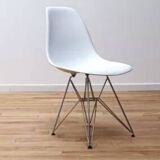DSR chair by Charles & Ray Eames for Vitra