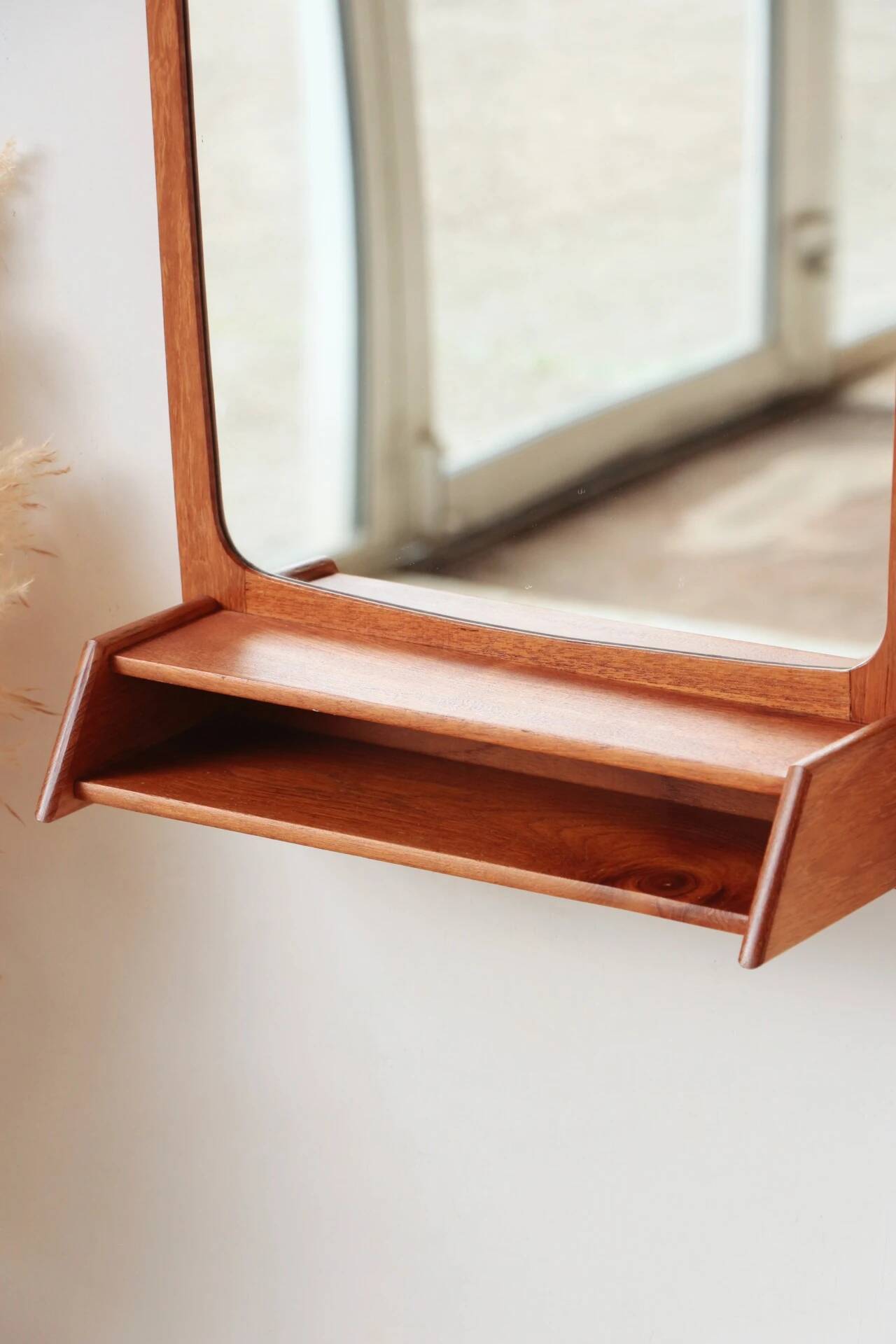 Teak mirror with shelf | Vintage 1960s Danish design