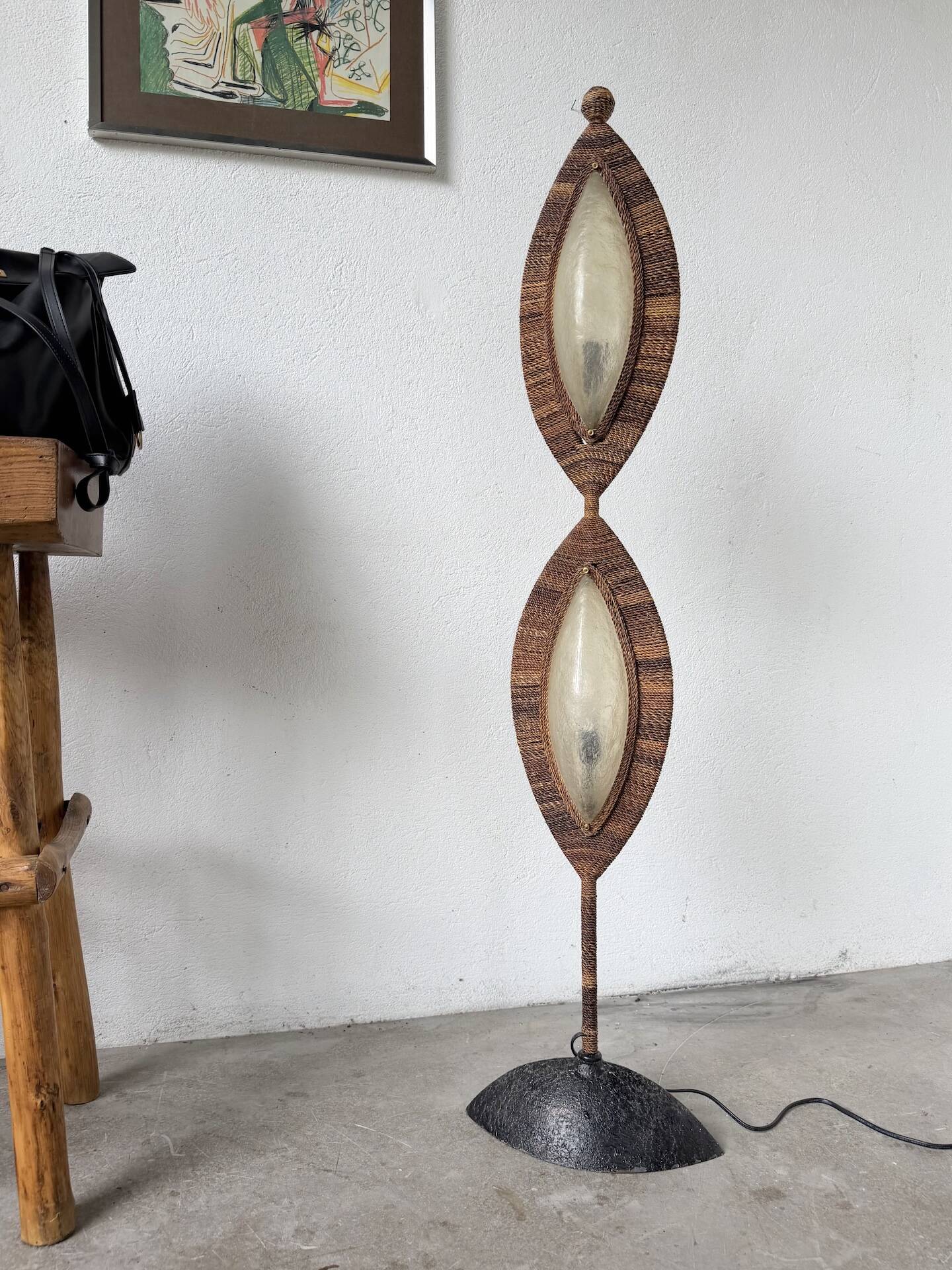 Lampadaire bronze et corde 1970