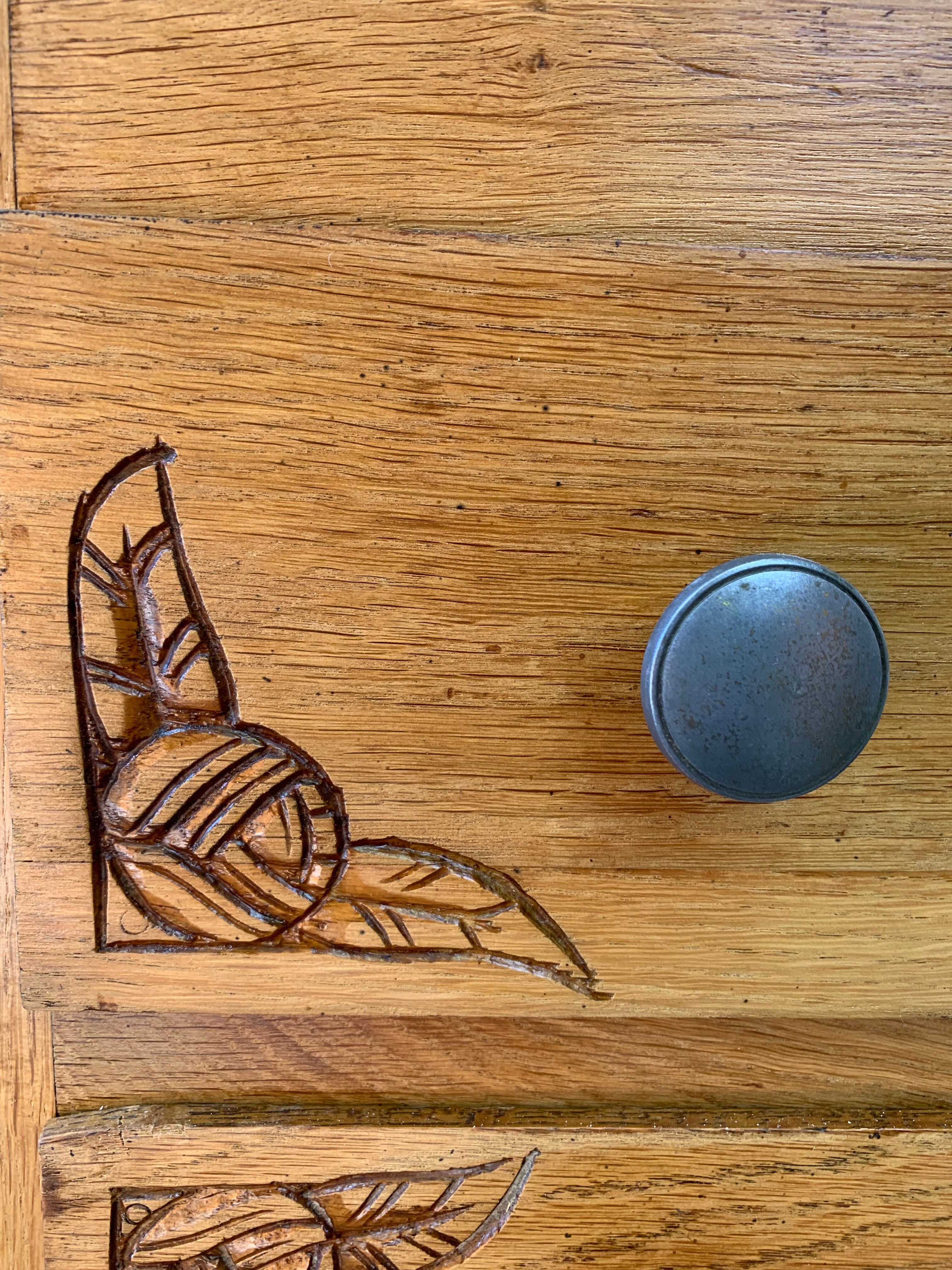 Vintage chest of drawers