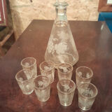 Carafe & 8 glasses