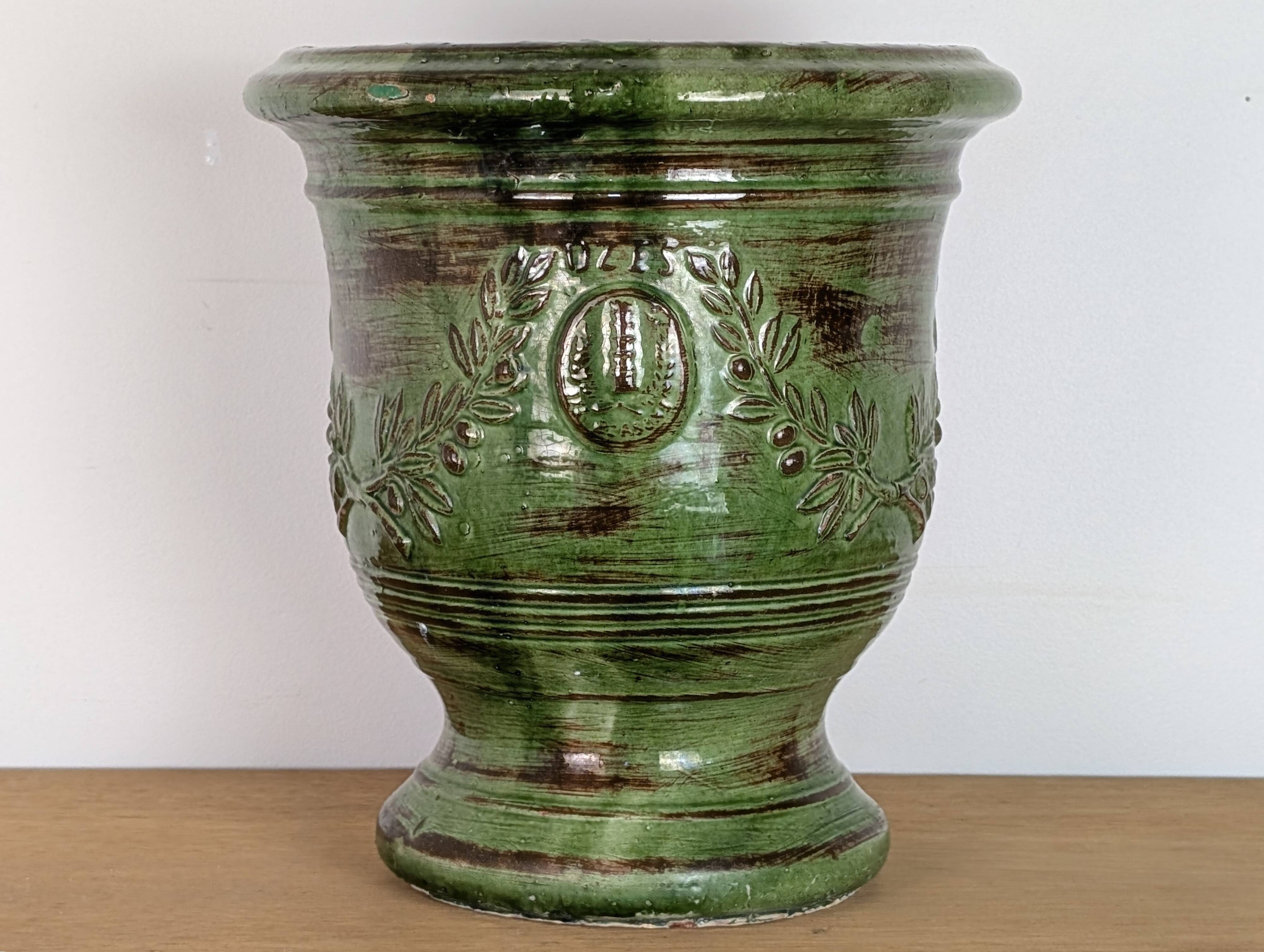 Uzès glazed earthenware planter