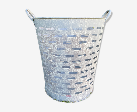 Panier seau égouttoir à olives en zinc