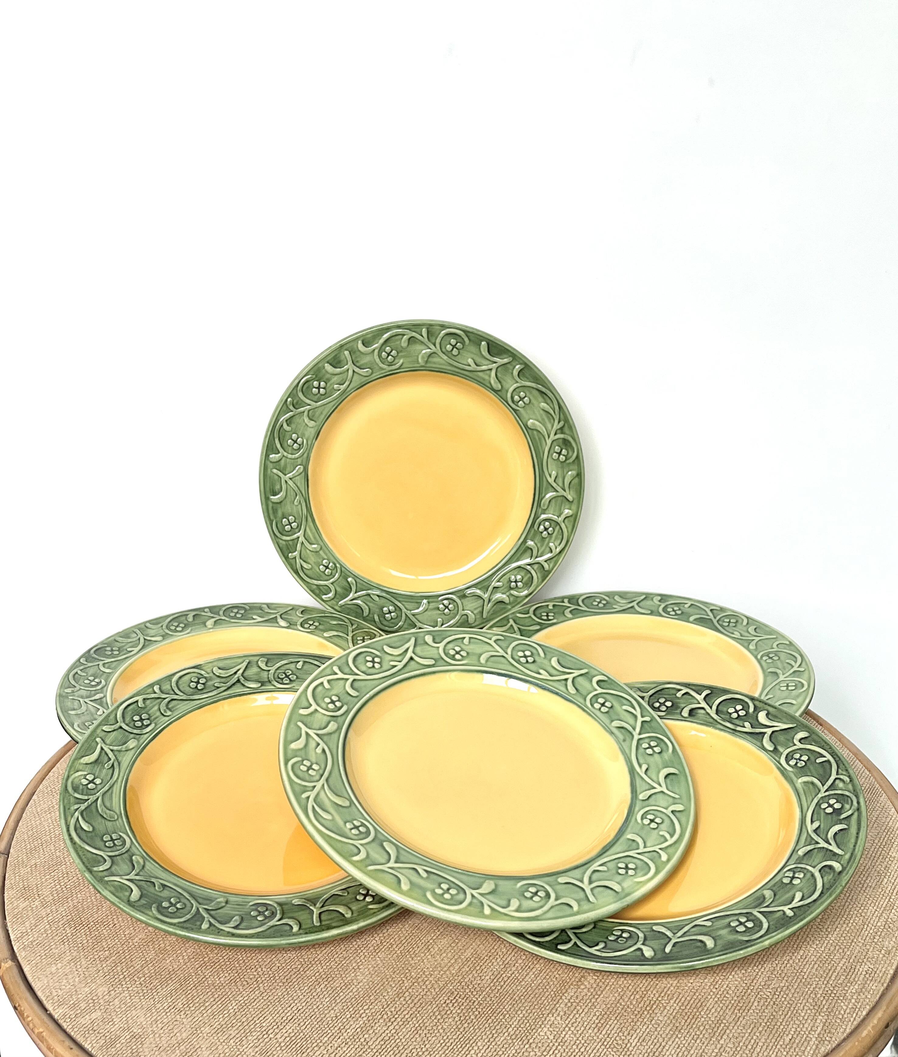 Barbotine frieze dessert plates