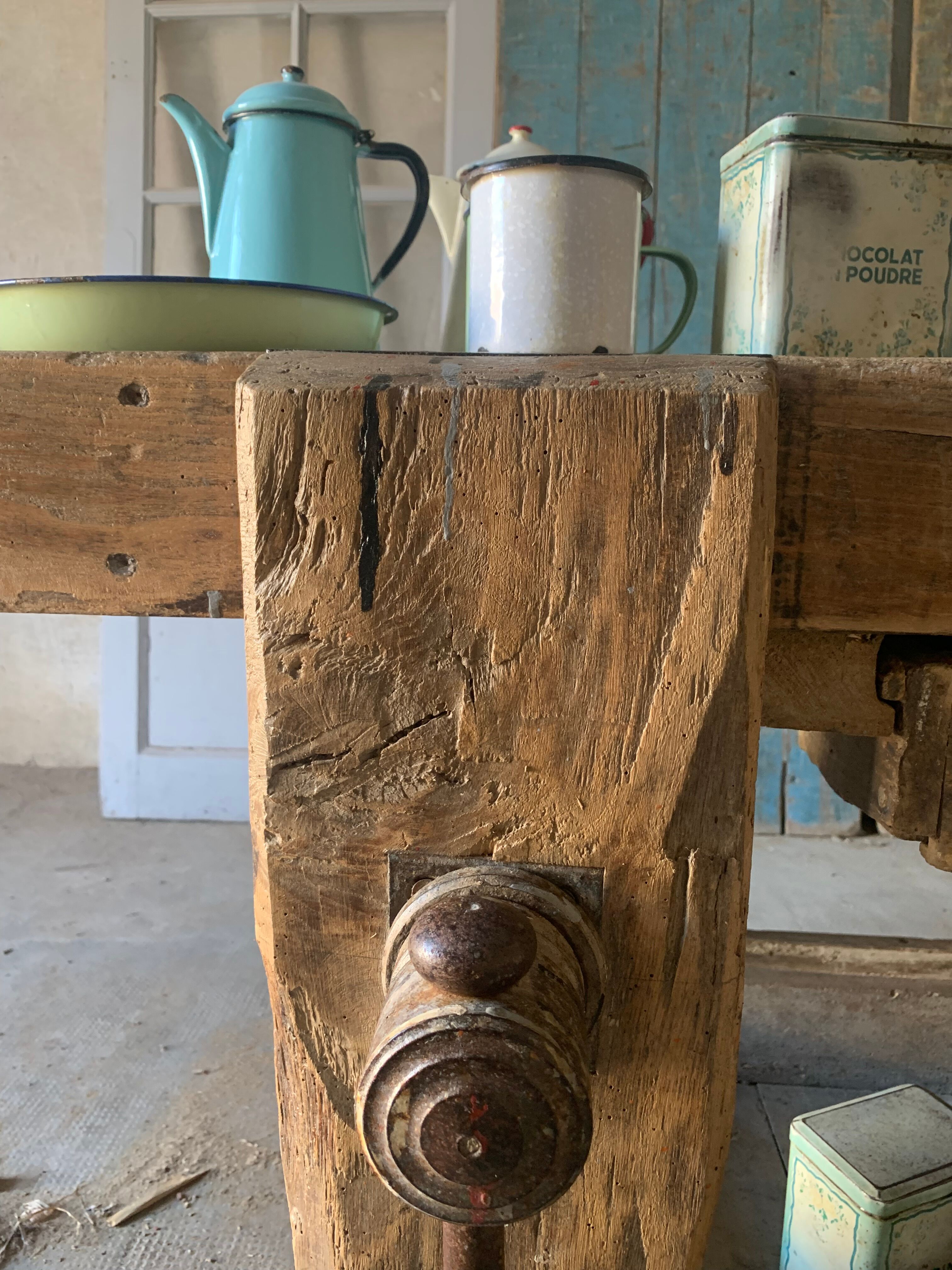 Carpenter's establishment